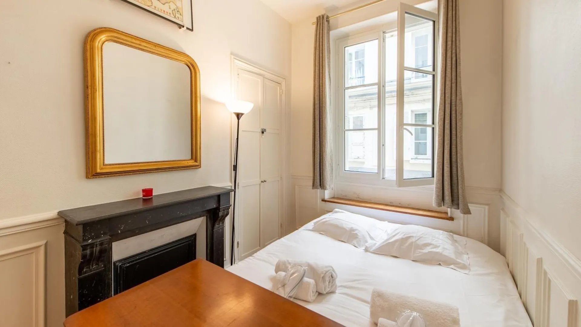 Apartment Pereire-Cosy Appartement Porte Maillot Palais Des Congres Paris